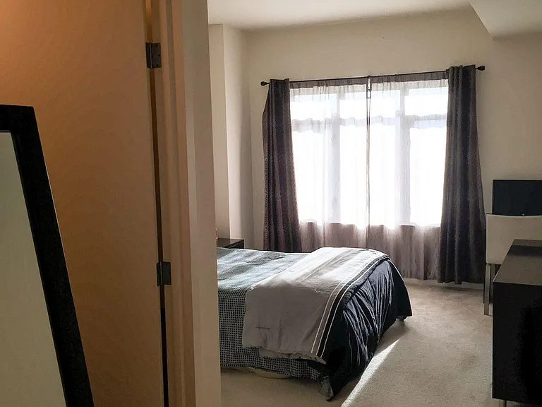 175 W Saint James St #505 — Photo 25
