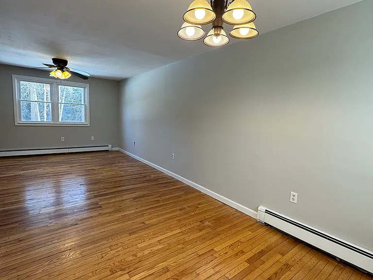 144 E Main St #15 — Photo 1