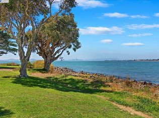 802 Harbor Rd, Alameda, CA 94502