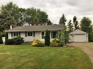 1544 Carlton Ct, Clyde, OH 43410