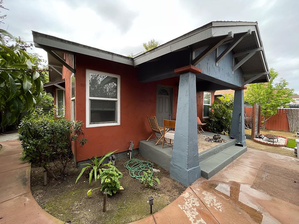 1st image of 2741 Imperial Ave