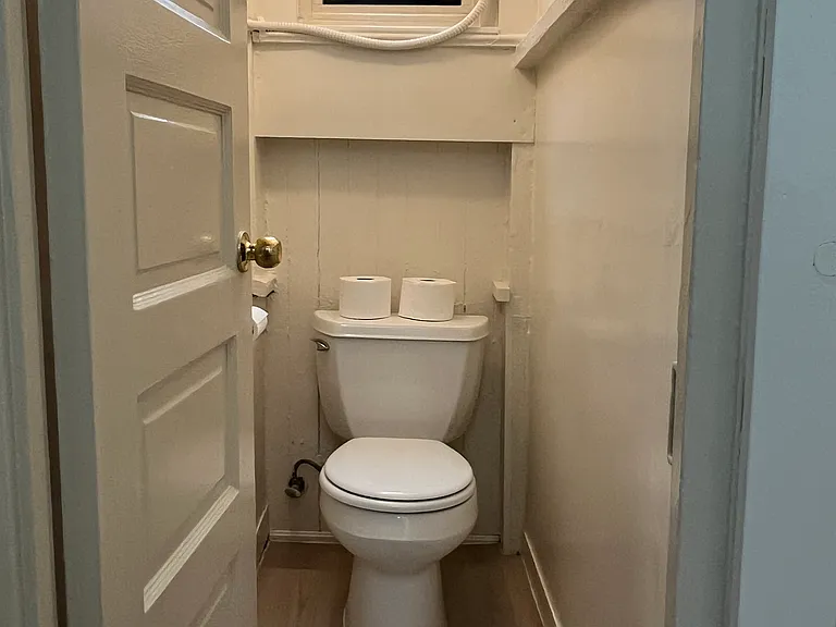 29 Hodges Aly — Photo 10