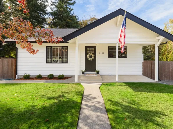 2328 Alpine Place, Enumclaw, WA 98022