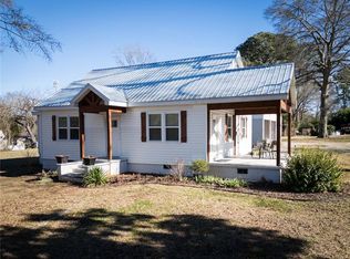 1160 Moody St, Union Point, GA 30669