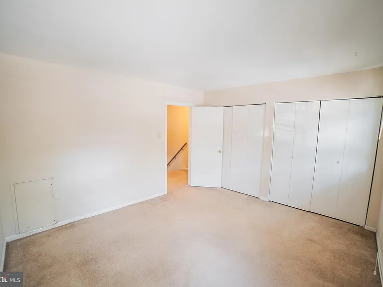 2300 Naudain St #N — Photo 16