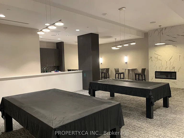 460 Adelaide St E #1821 — Photo 14