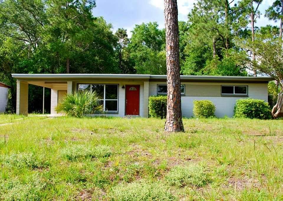 1st image of 708 Woodland Dr