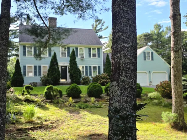 8 Partridge Path, East Sandwich, MA 02537