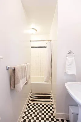 Rented by FirstService Realty (legacy) | media 28