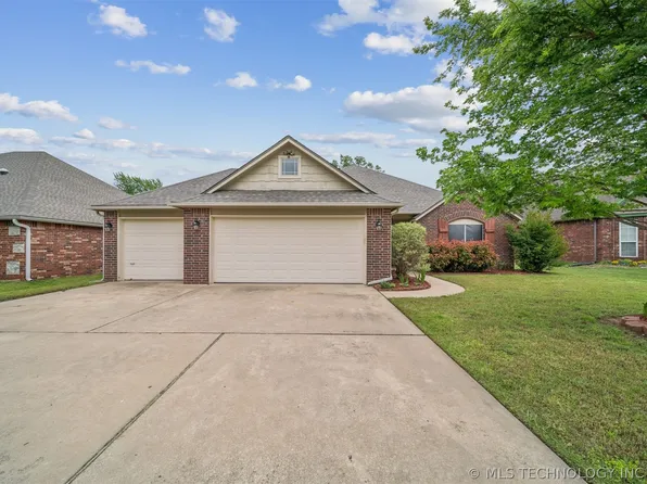 9905 N 103rd East Ave, Owasso, OK 74055