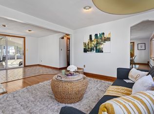 14 Violet Rd, Peabody, MA 01960