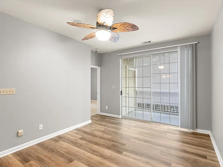 1600 Long Grove Dr #1514 — Photo 8