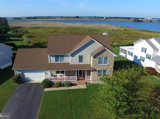 911 Long Point Rd, Grasonville, MD 21638