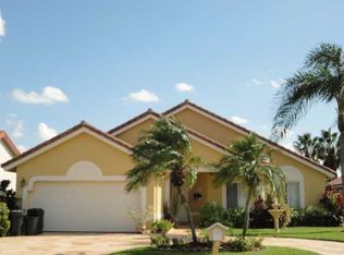 5232 Rosen Blvd, Boynton Beach, FL 33472