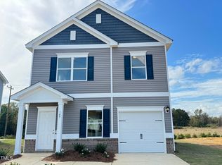 149 Courtside Dr, Dunn, NC 28334