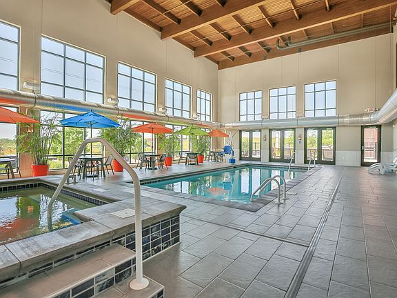 4th image of 6717 Oak Grove Pkwy N #1B-1Ba-643Sqft