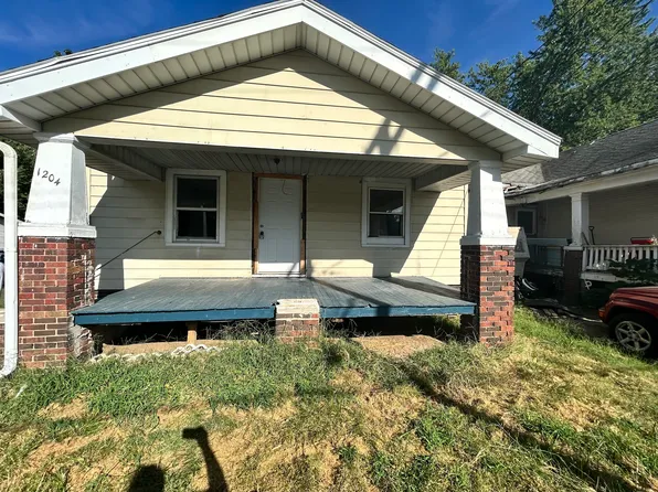 1204 N Jordan St, Decatur, IL 62521