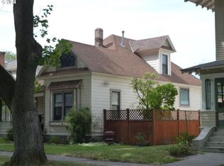 2523 2nd St, Baker City, OR 97814