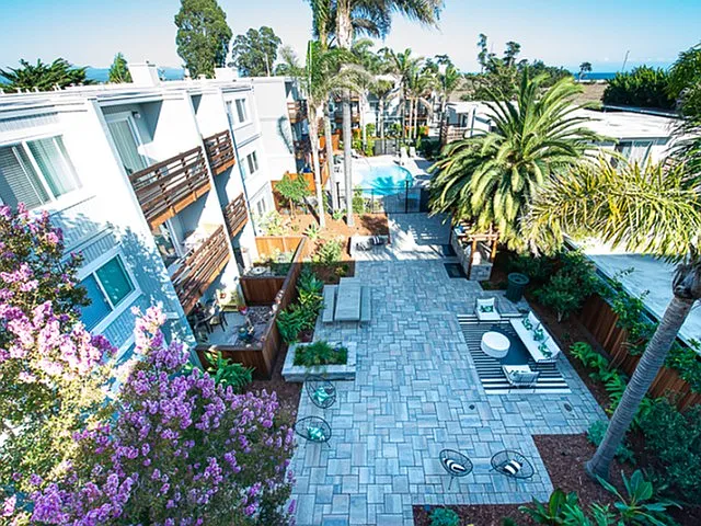 Oceanview — Photo 18