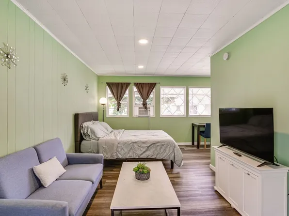 2854 Rhoades Rd, San Diego, CA 92139