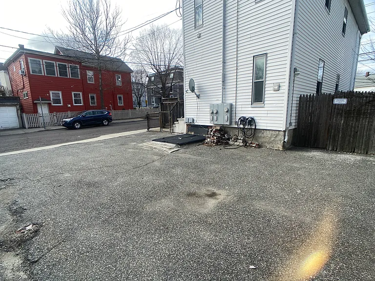 88 Concord Ave #1 — Photo 14