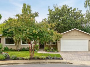 1077 Brighton Pl, Mountain View, CA 94040