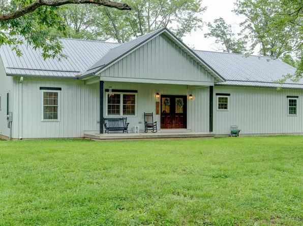 13729 N County Road 10 W, Tennyson, IN 47637