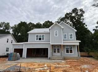 3825 Fairway View Dr, Fuquay Varina, NC 27526