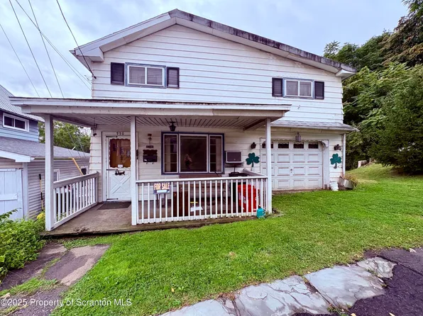 950 E Drinker St, Dunmore, PA 18512