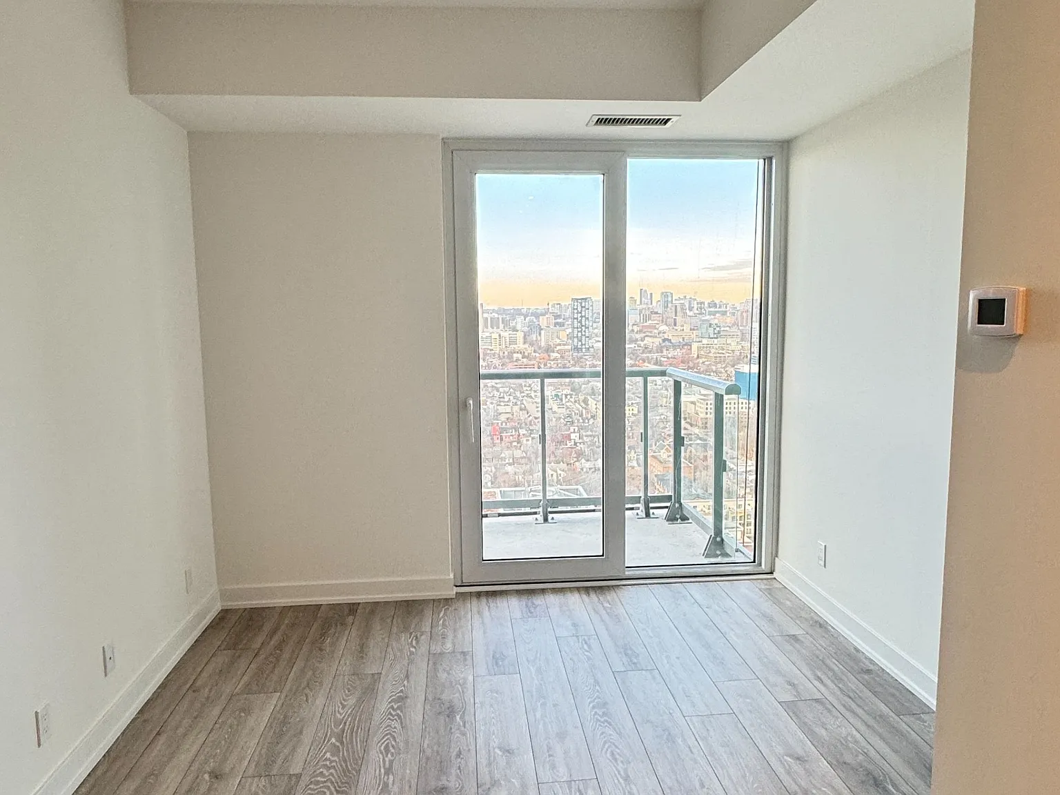 2 bed, $2,899 — Photo 3