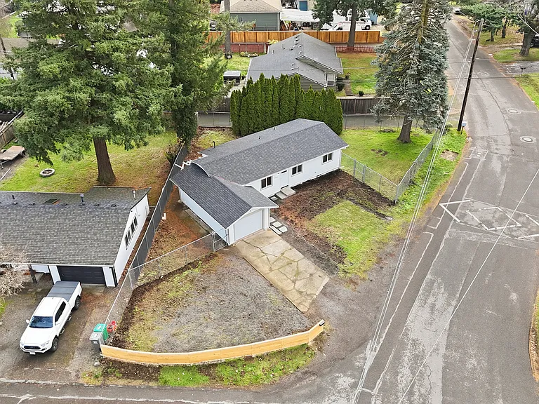 2004 SE 143rd Ave — Photo 31