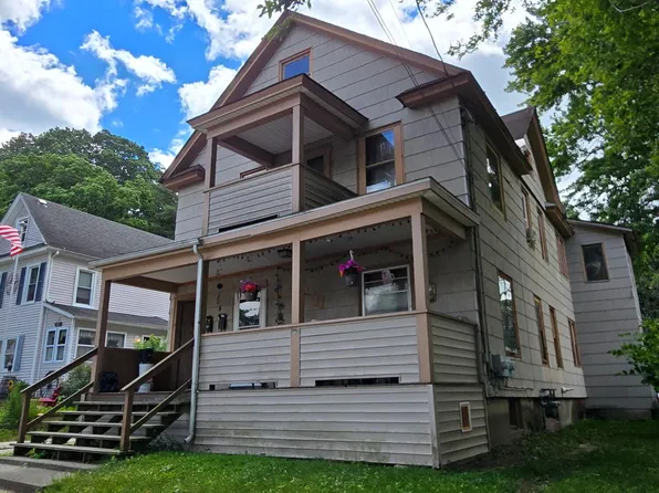 20 Vanwyck Street, Gloversville, NY 12078