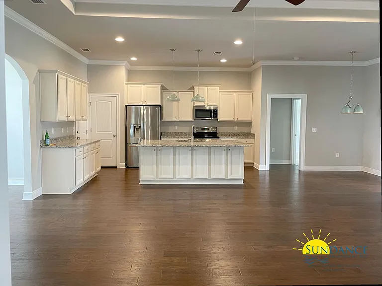 16 Viper Rd — Photo 3