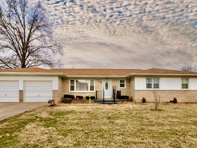 1108 W Sycamore St, Carmi, IL, 62821