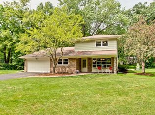 46 Cumberland Dr, Lincolnshire, IL