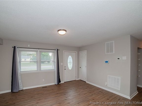 4th image of 2212 Ireland Dr