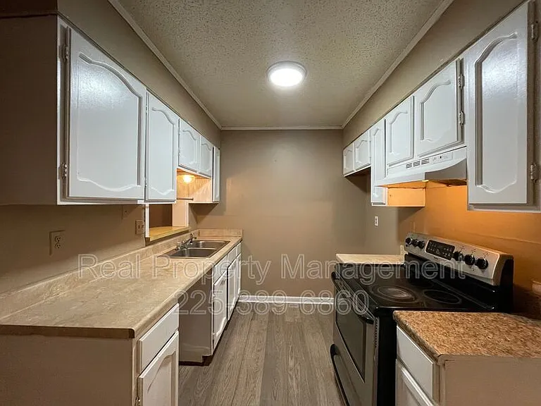 750 Hospital Rd #Q-3 — Photo 7