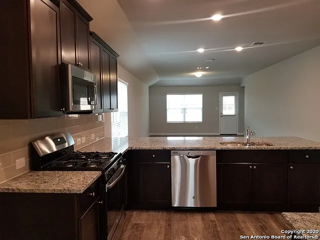 6035 Akin Pl — Photo 6