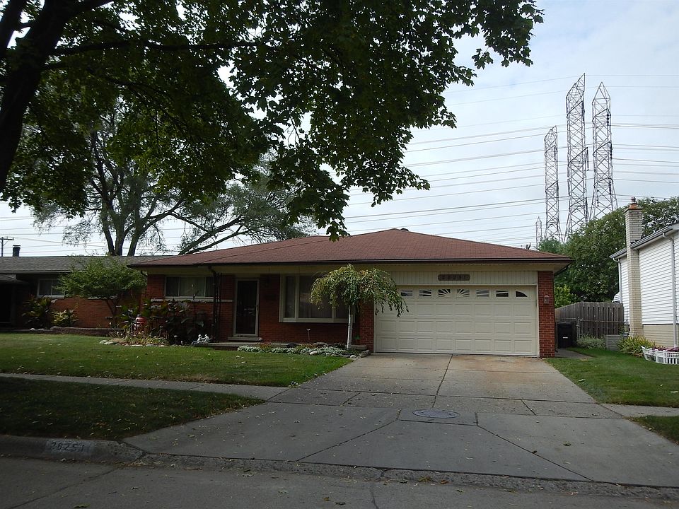 1st image of 28251 Newport Dr