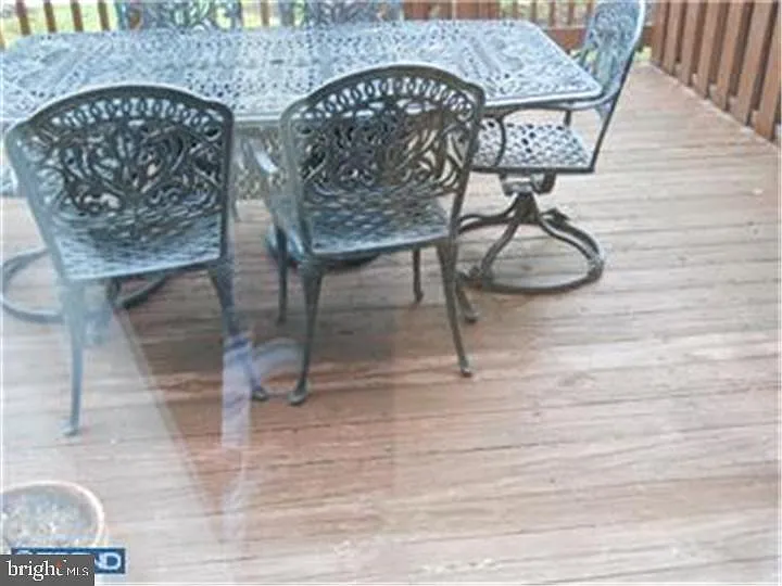 9 Lexington Ct — Photo 9