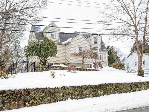 3rd image of 193 Vincent Rd