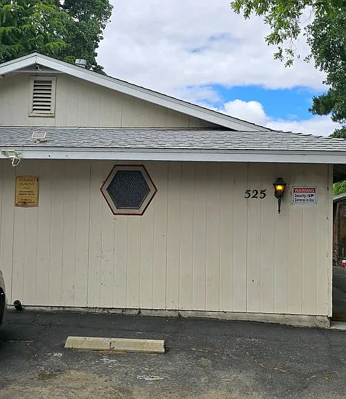525 Arleen St — Photo 1
