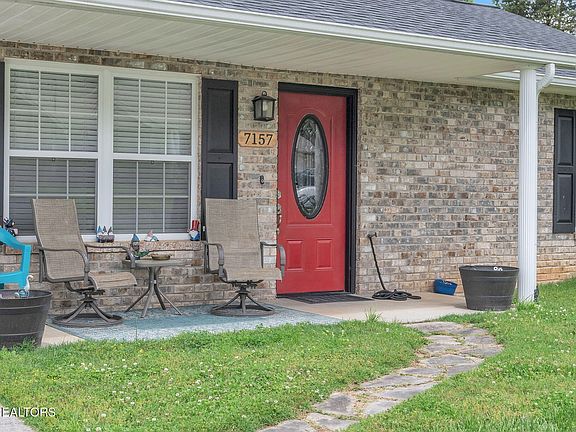 2nd image of 7157 Alice Springs Ln