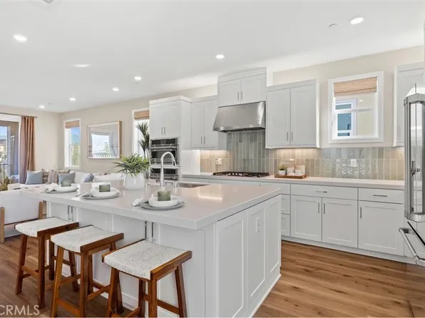 713 Sonia, Irvine, CA 92618