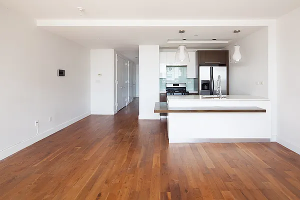 Rented by Modern Spaces | media 21