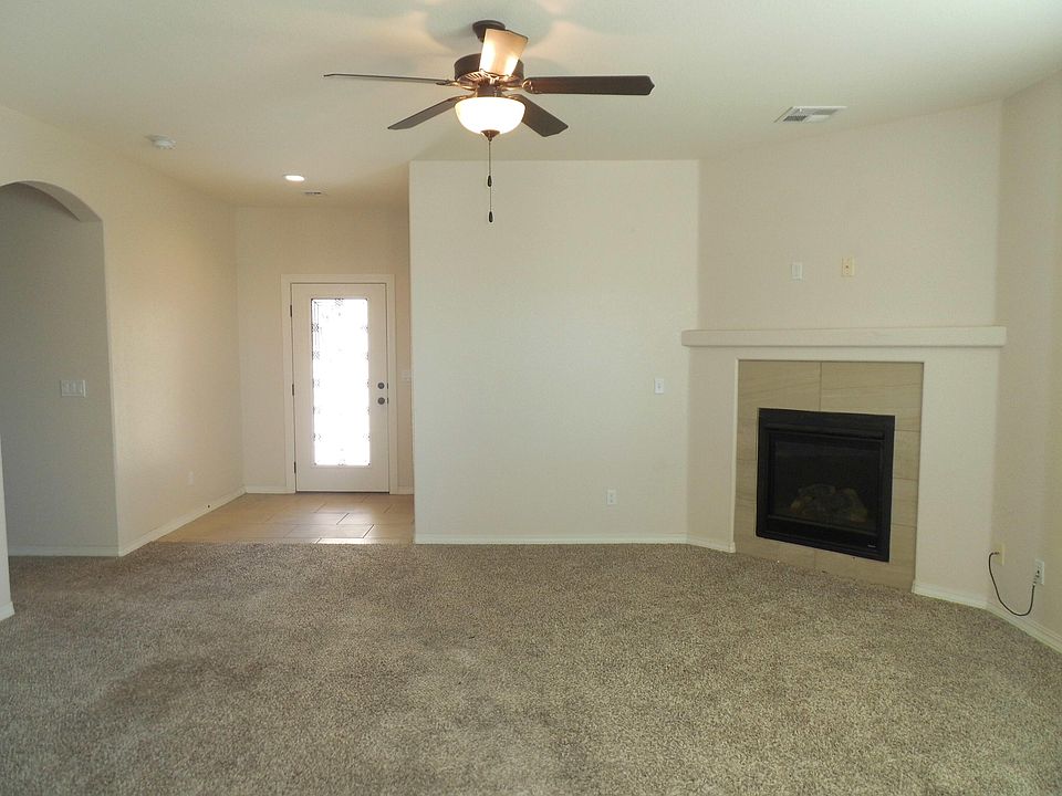 6561 Beatrice Gladstone Ln El Paso TX 79932 Zillow