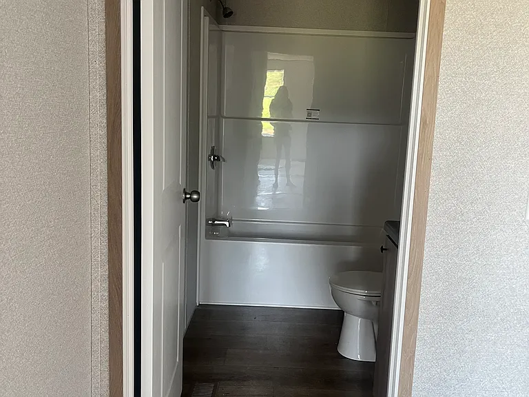 12593 Tarlton Rd — Photo 7