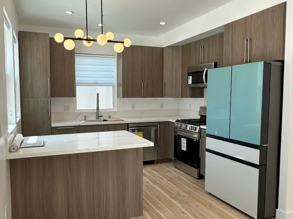 202 N Brighton St #Adu, Burbank, CA 91506