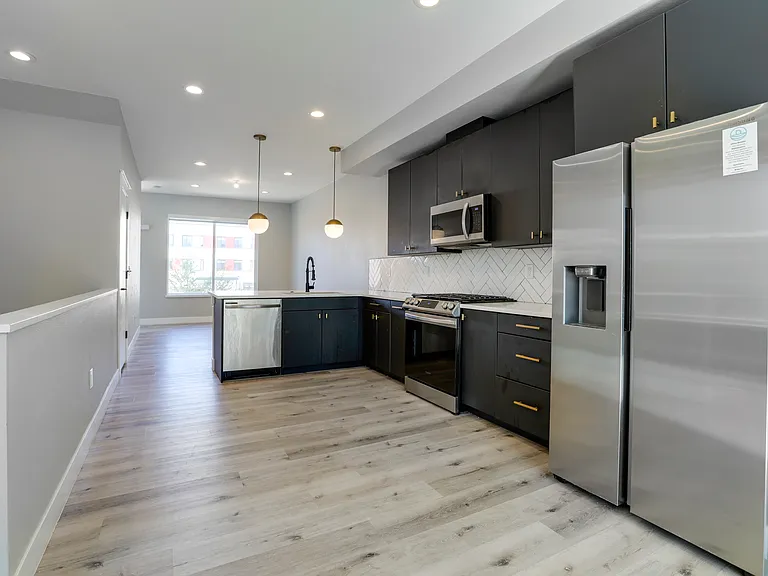 4925 W 10th Ave #113 — Photo 2