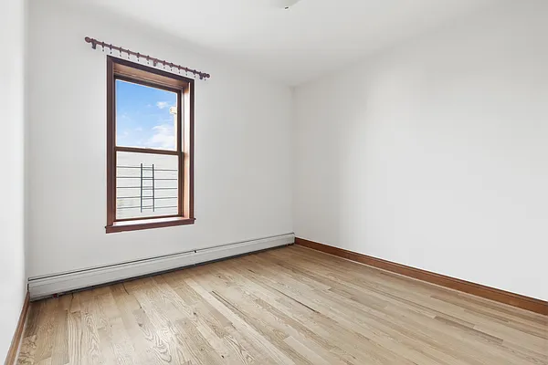 Rented by Compass | media 6